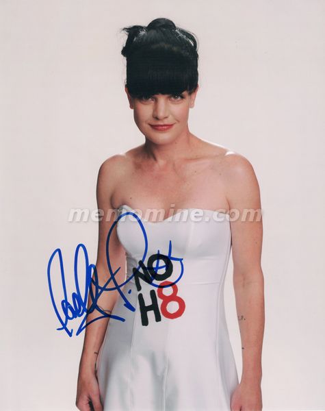 Perrette Pauley NCIS Original Autograph w/ COA - Click Image to Close